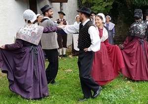 Danse traditionnelle savoyarde